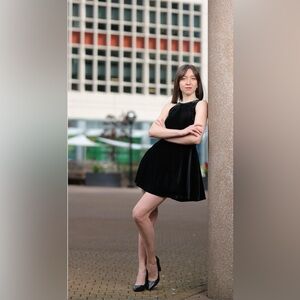 Elegant Black Sleeveless Mini Dress